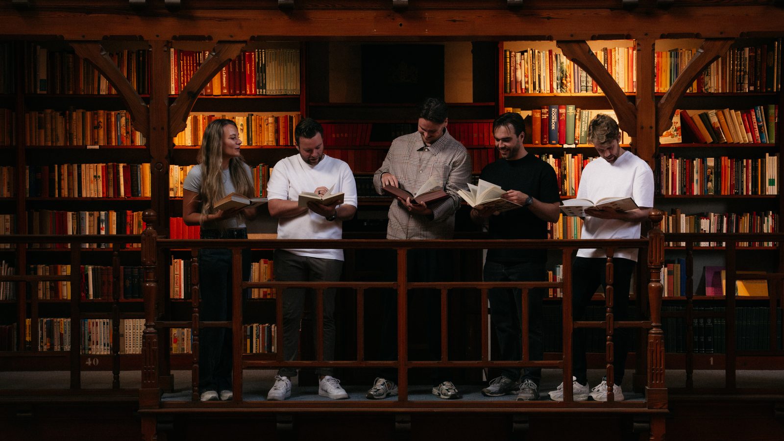 Het team van 48Hours tijdens De AI-avond in De Boekerij, Nijmegen